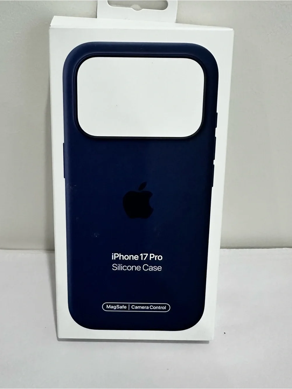 Original Apple Silicone MagSafe Case For iPhone 17 Pro Midnight Navy Blue